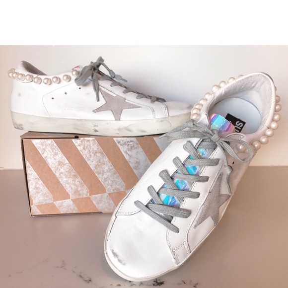 golden goose superstar pearl necklace sneakers